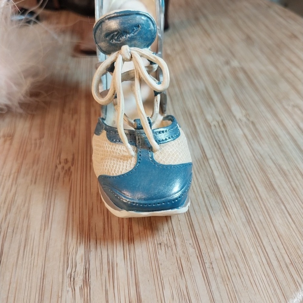 Just The Right Shoe By Raine Lot Of 6 Collector Shoes  & 2003 Trinket Box READ - Picture 4 of 16